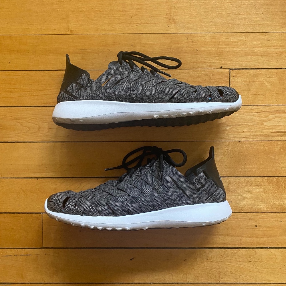Nike Juvenate Woven Sneakers | Gray